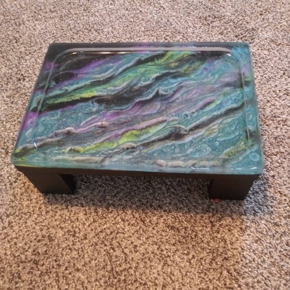 CUSTOM Pet Feeding Station Elevated Wood Art - Picture 15 of 17